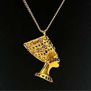 vintage nefertiti egyptian revival polished gold tone metal pendant necklace 17”